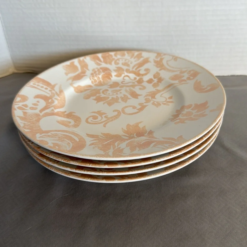 Set of 4 Pier 1 Jaclyn Collection Plates Pasta Bowls Blush Luster Damask Pattern